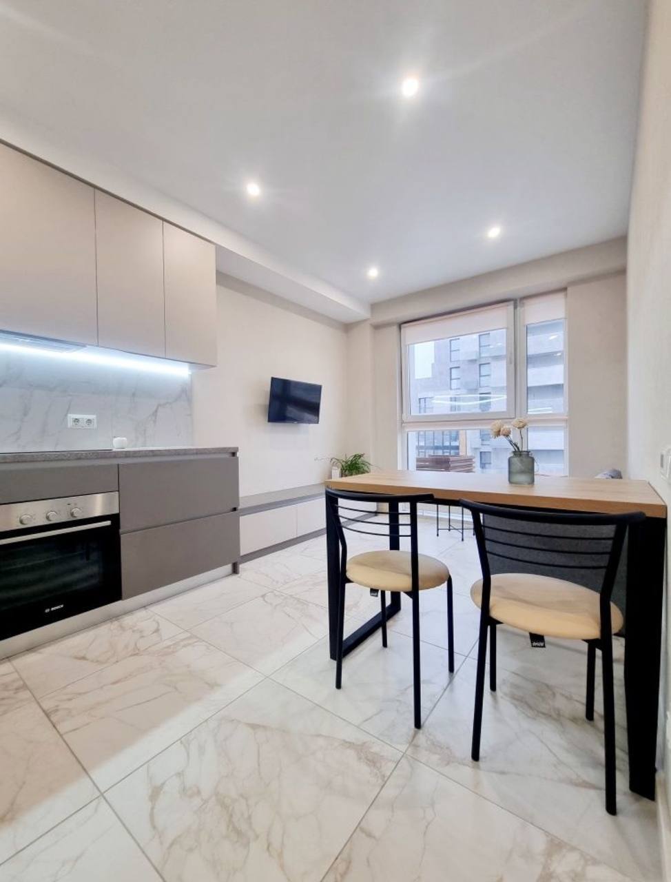 Продажа 2-комнатной квартиры 38 м², Набережная Победы ул.