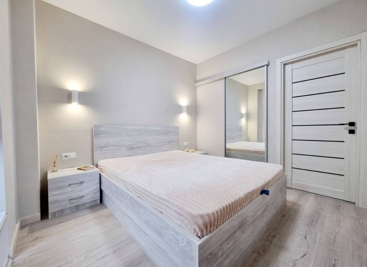 Продажа 2-комнатной квартиры 38 м², Набережная Победы ул.