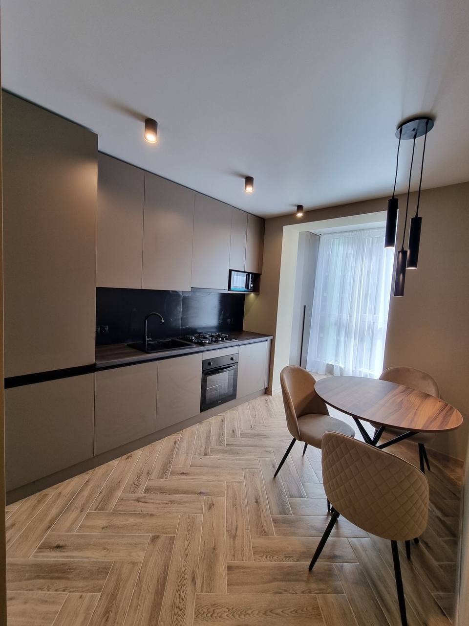 Продажа 2-комнатной квартиры 43.5 м², Запорожское шоссе