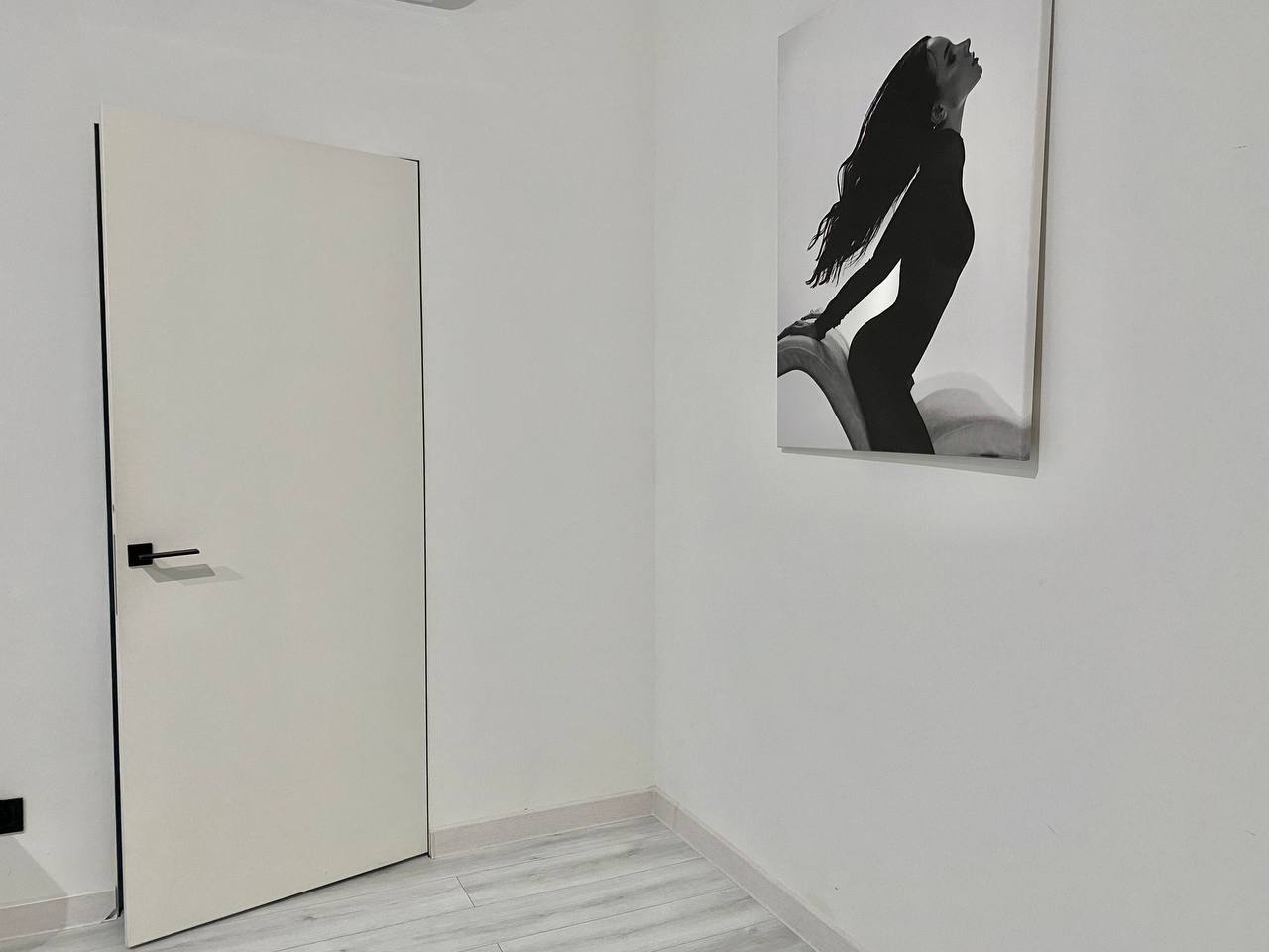 Продаж 2-кімнатної квартири 67 м², Володимира Моссаковського вул.