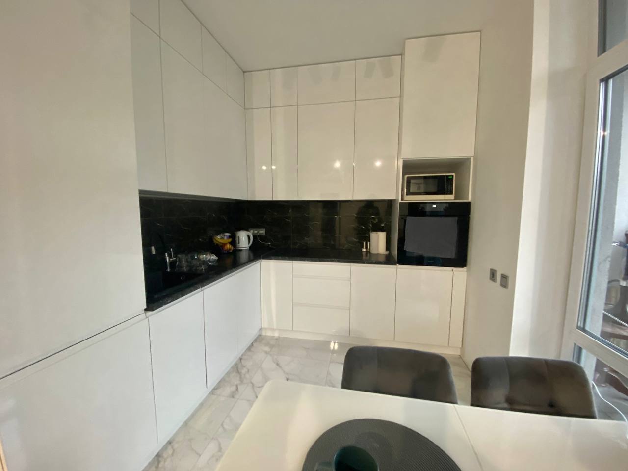 Продаж 2-кімнатної квартири 67 м², Володимира Моссаковського вул.