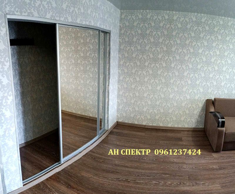 Продаж 1-кімнатної квартири 36 м², Новокузнецька вул.