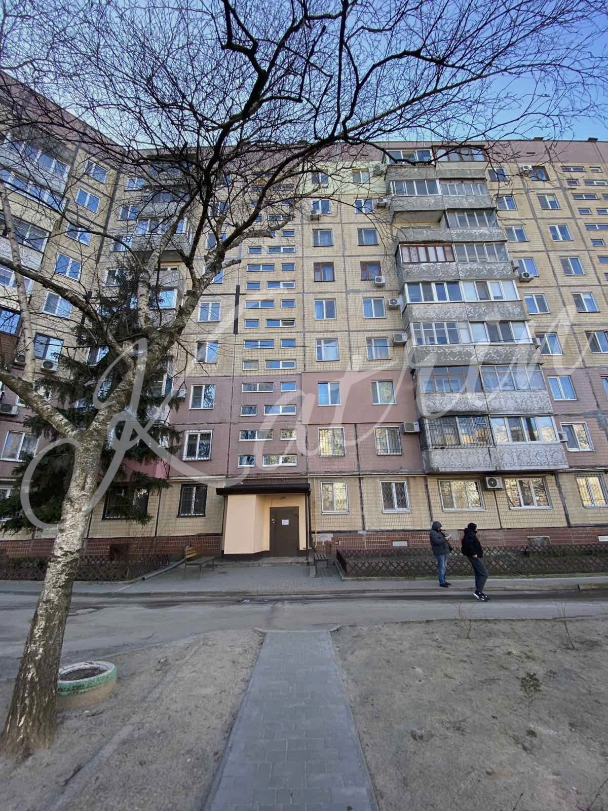 Продаж 3-кімнатної квартири 63.1 м², Богомаза вул.