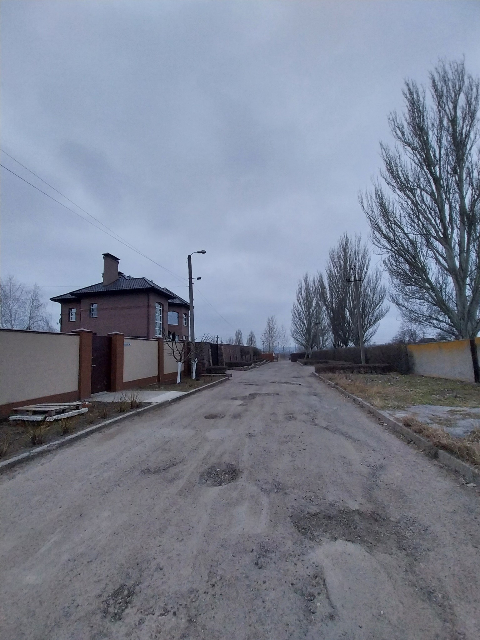 Продажа участка под индивидуальное жилое строительство 10 соток, Южная (Победа) ул.