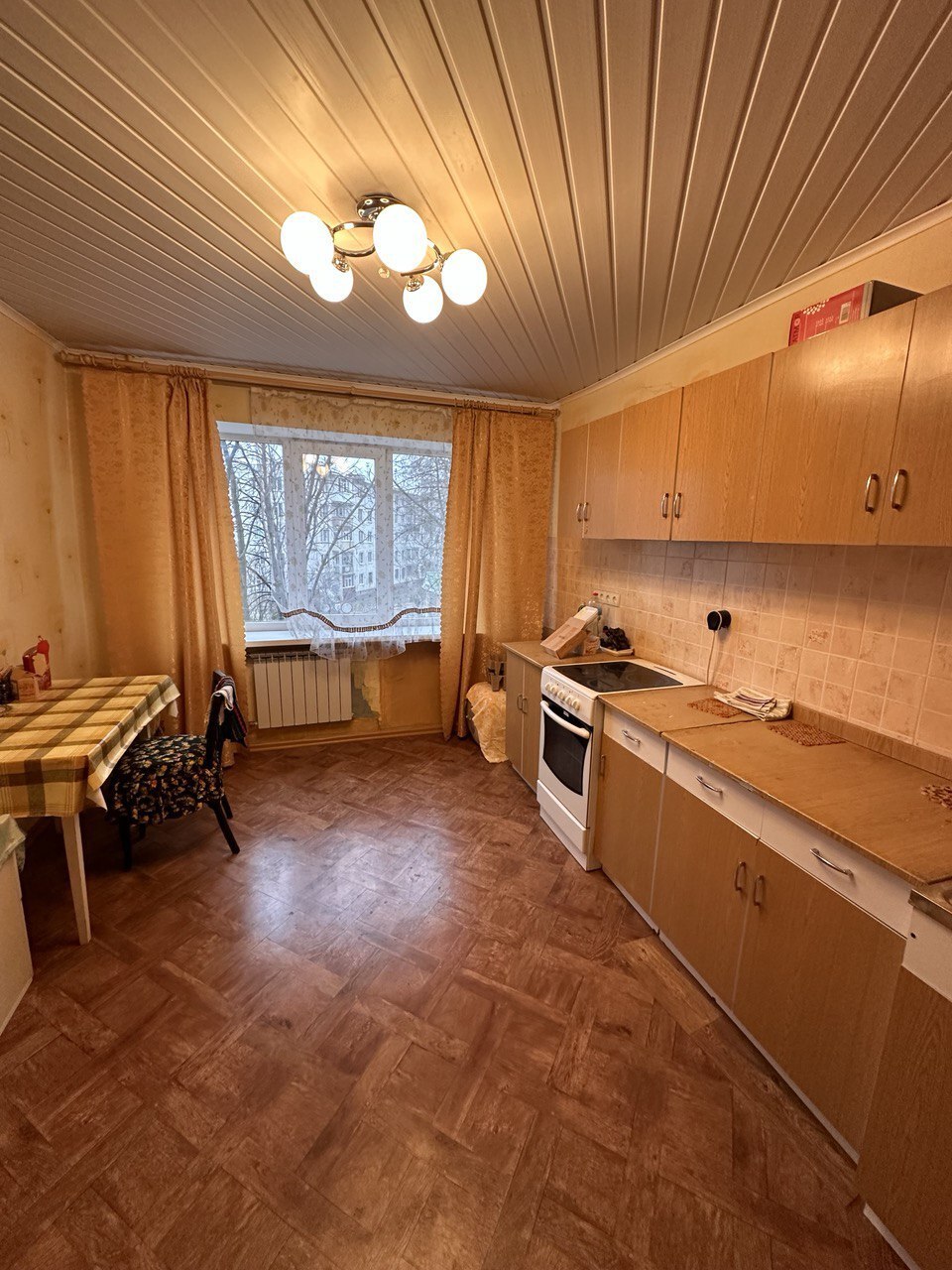 Продажа 1-комнатной квартиры 34.8 м², Металлургов ул.