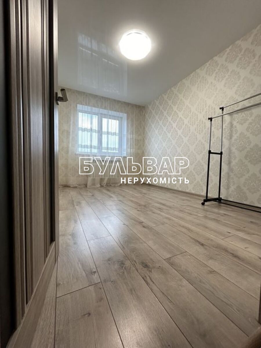 Продаж 3-кімнатної квартири 85 м², Миру вул., 11А