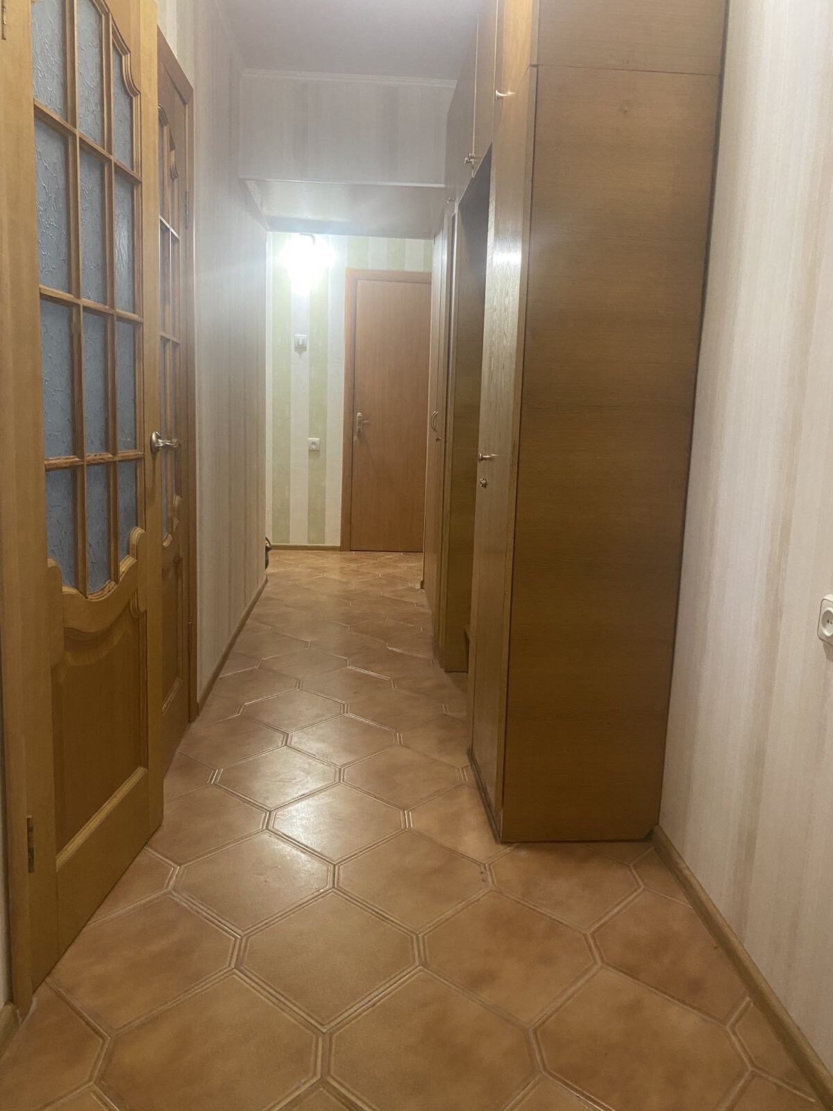 Оренда 2-кімнатної квартири 51 м², Вереснева вул., 9