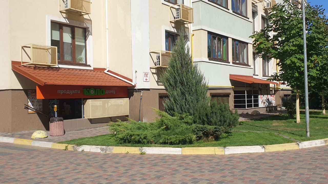 Продаж 2-кімнатної квартири 60 м², Надії пров., 1