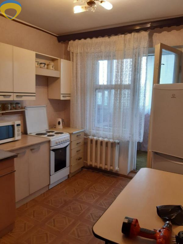 Продаж 1-кімнатної квартири 41 м², Добровольского просп.