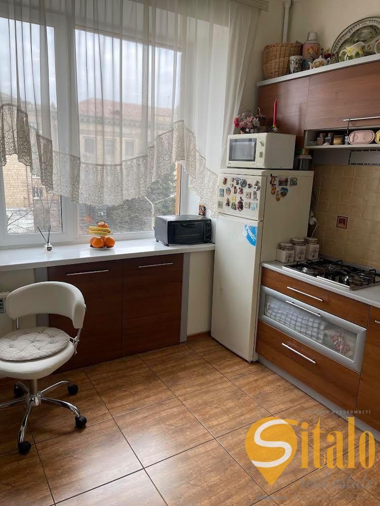 Продаж 1-кімнатної квартири 36.5 м², Соборний просп.