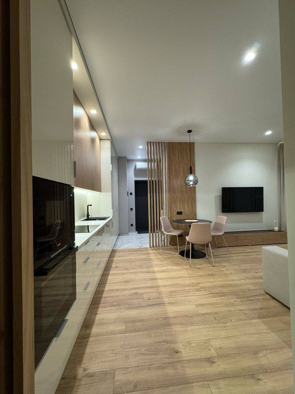 Продаж 3-кімнатної квартири 65 м², Олеся Гончара вул.