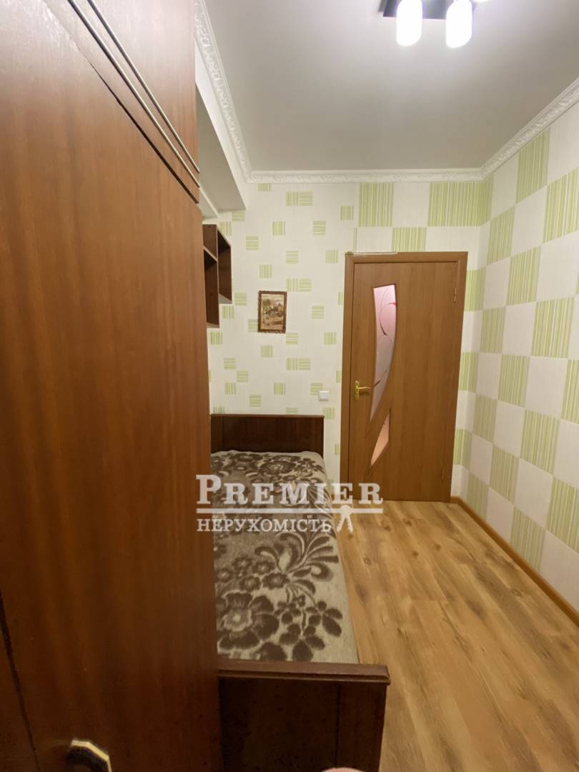 Продаж 2-кімнатної квартири 33 м², Глиняная вул.