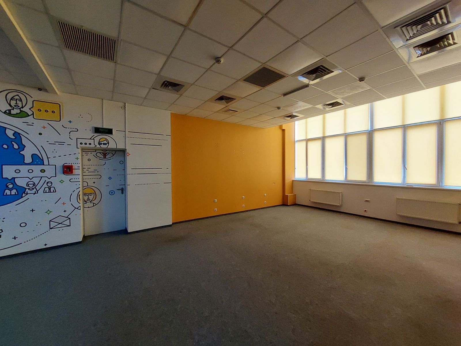 Аренда офиса 580 м², Кирилловская ул.