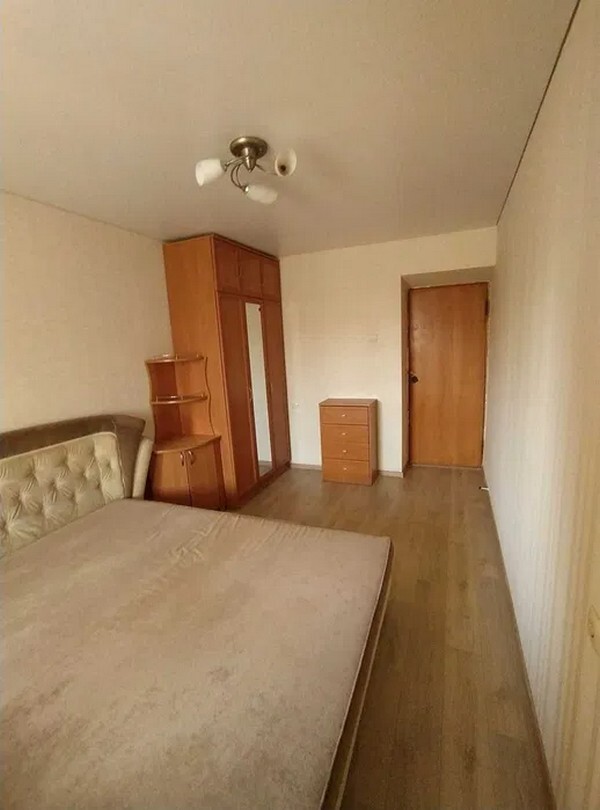 Продаж 4-кімнатної квартири 80 м², Чкалова вул., 108