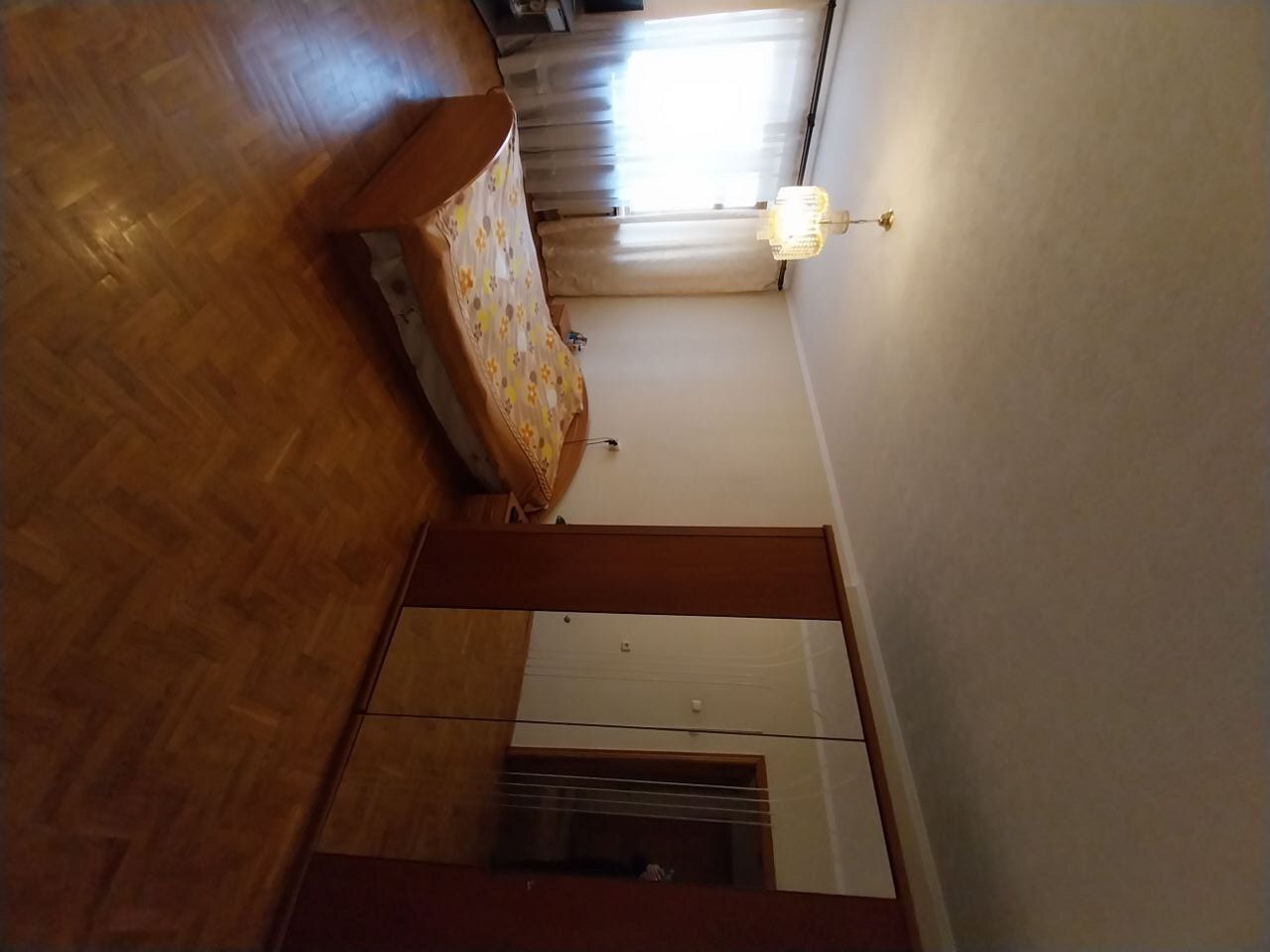 Продаж 3-кімнатної квартири 79 м², Високовольтна вул.