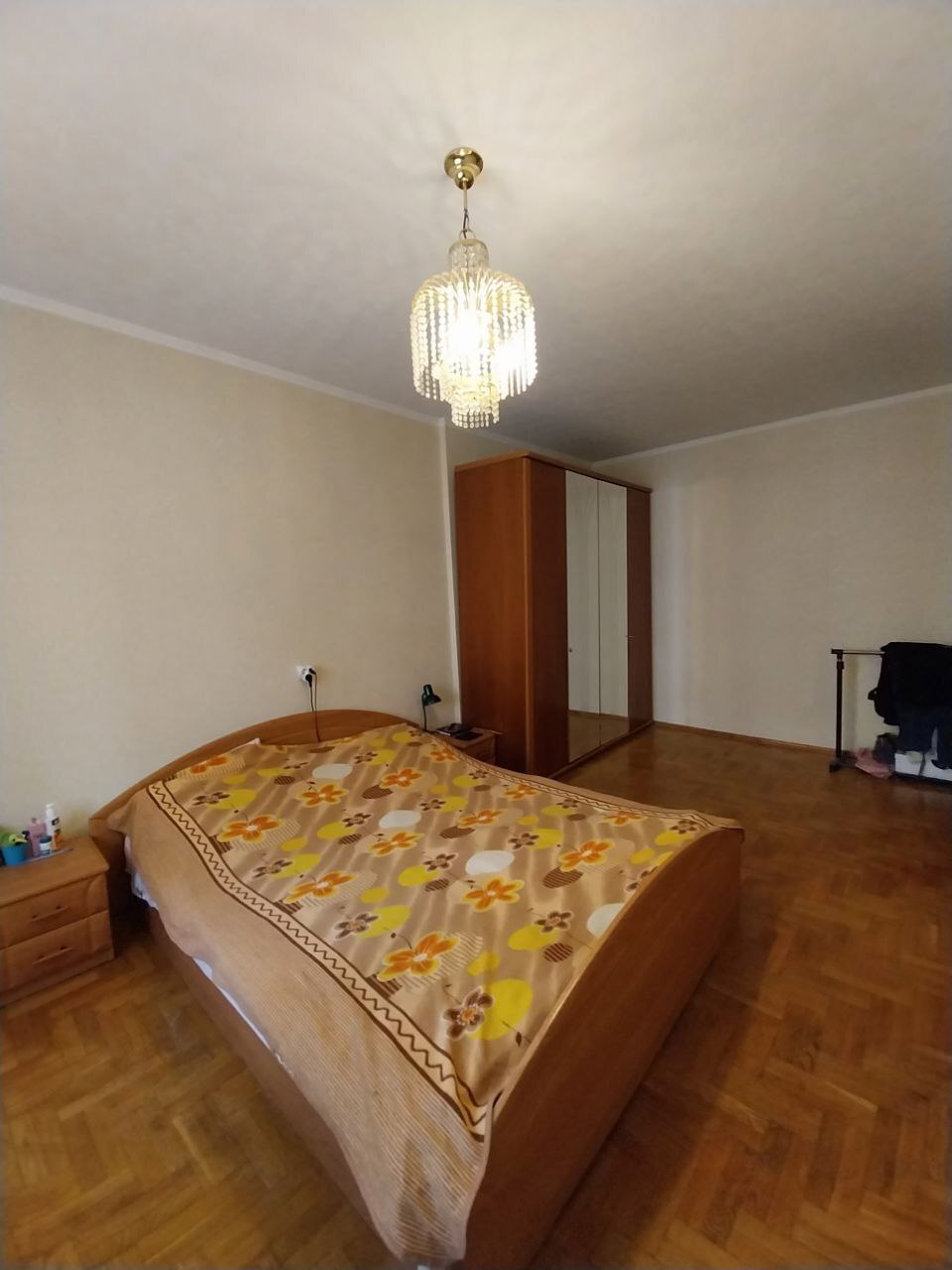Продаж 3-кімнатної квартири 79 м², Високовольтна вул.