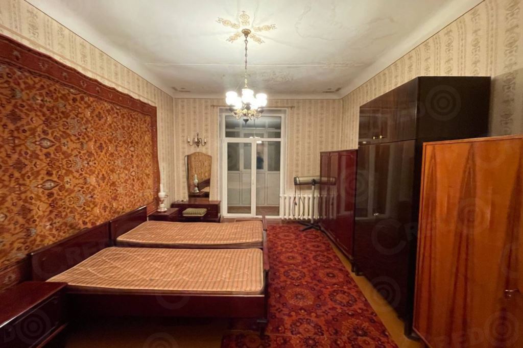 Продажа 3-комнатной квартиры 73.8 м², Гагарина просп.