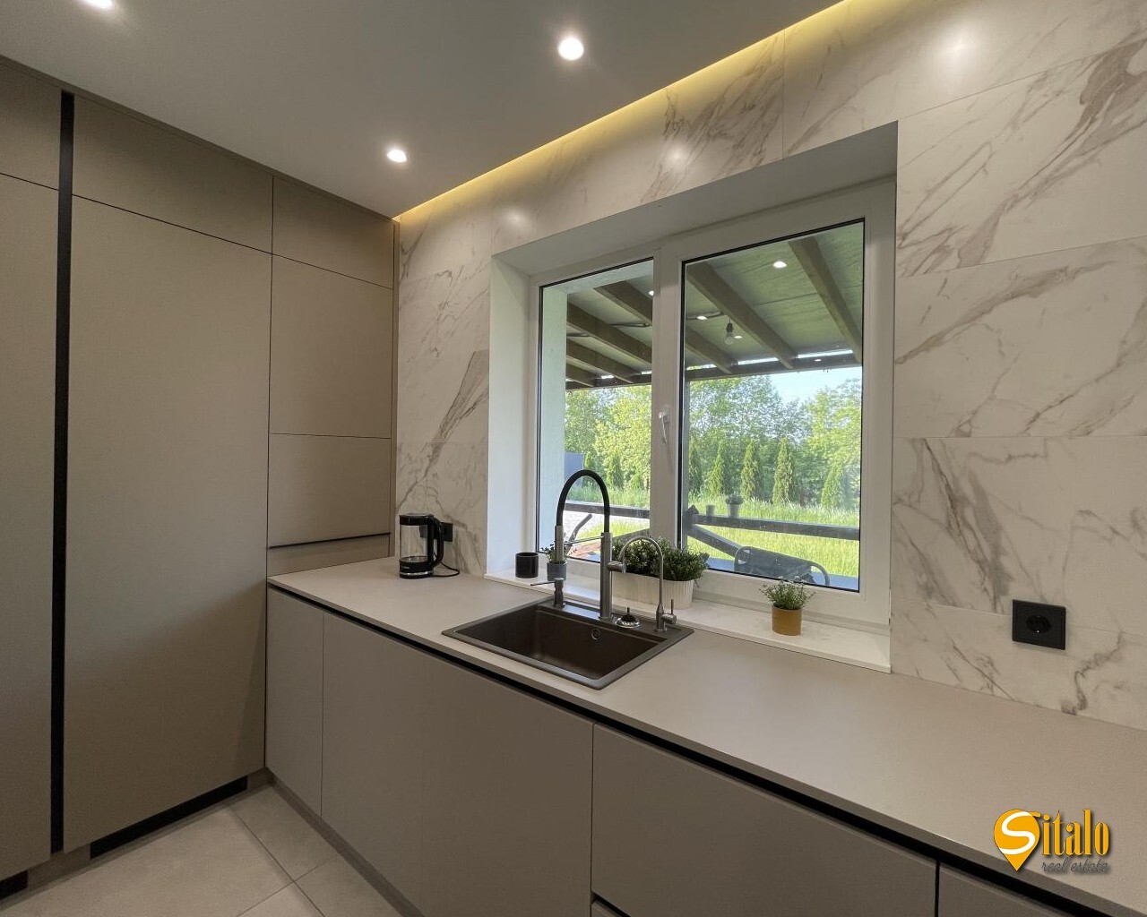 Продажа дома 180 м², 1-я Озерная ул.