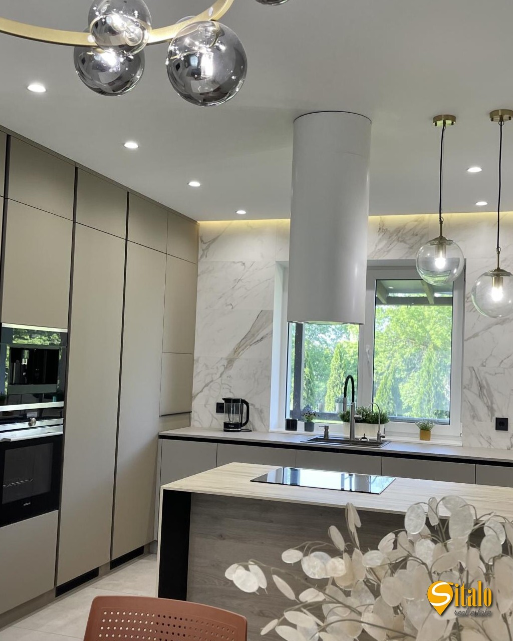 Продажа дома 180 м², 1-я Озерная ул.