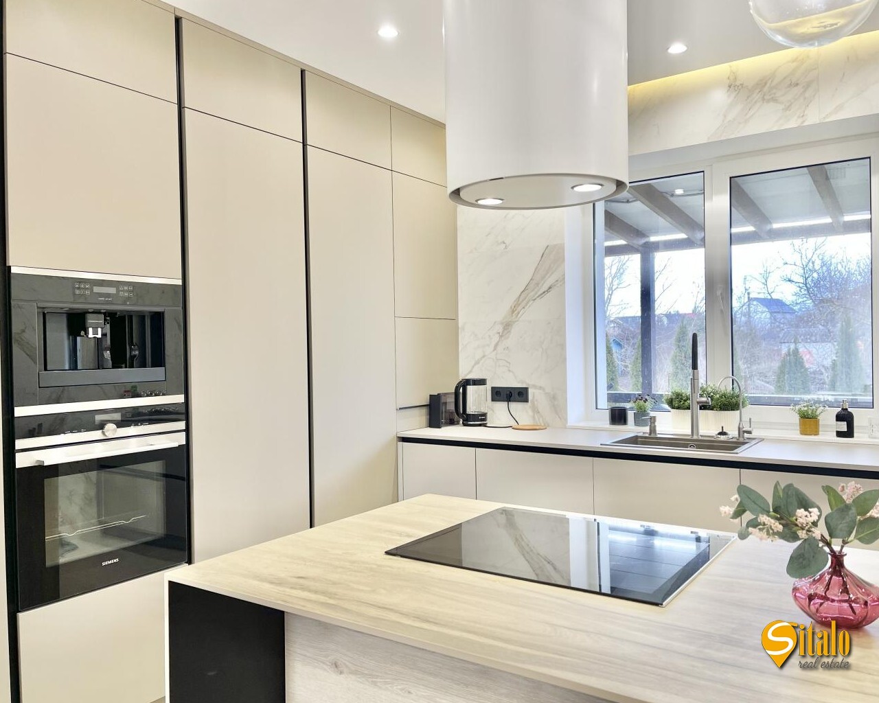 Продажа дома 180 м², 1-я Озерная ул.