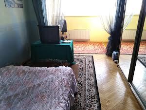 Оренда кімнати/частини квартири, Володимира Маяковського просп., 4Б