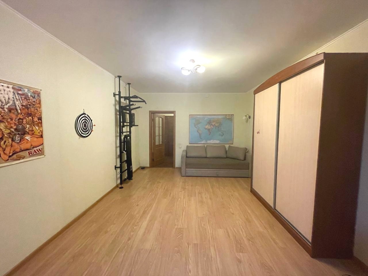 Продаж 3-кімнатної квартири 85.5 м², Пономарьова вул., 26 К4