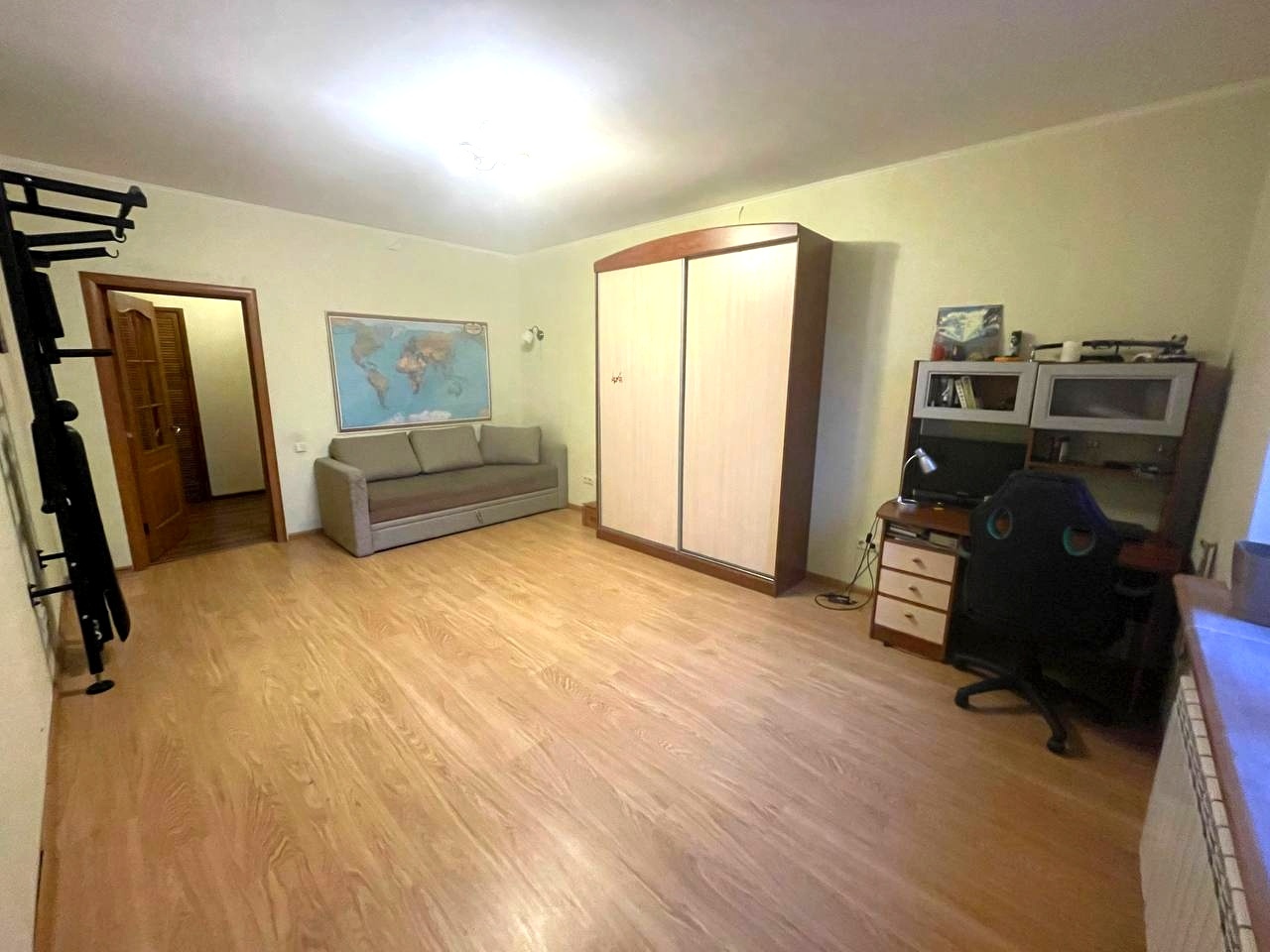 Продаж 3-кімнатної квартири 85.5 м², Пономарьова вул., 26 К4
