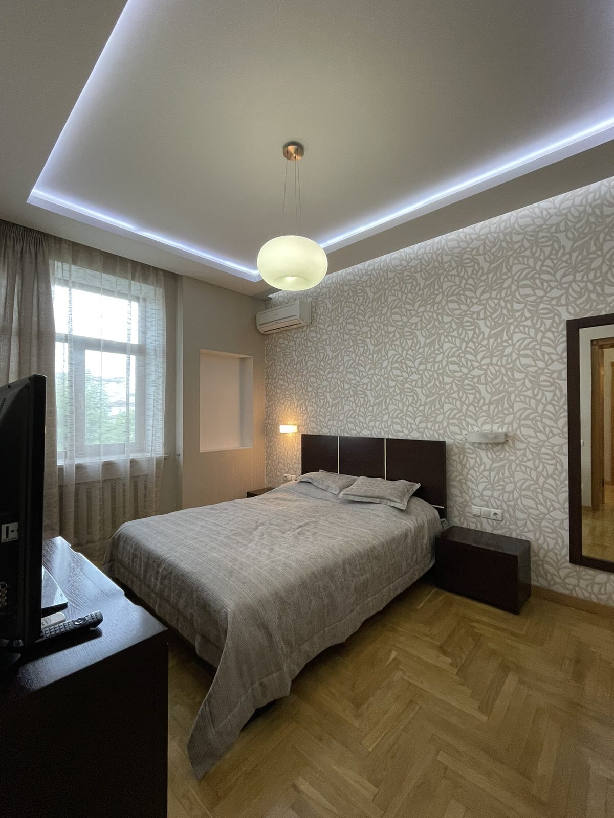 Аренда 2-комнатной квартиры 70 м², Дмитрия Яворницкого просп., 96