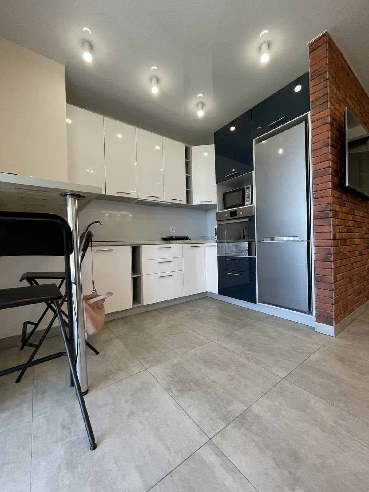 Аренда 2-комнатной квартиры 42 м², Титова ул., ул.17а