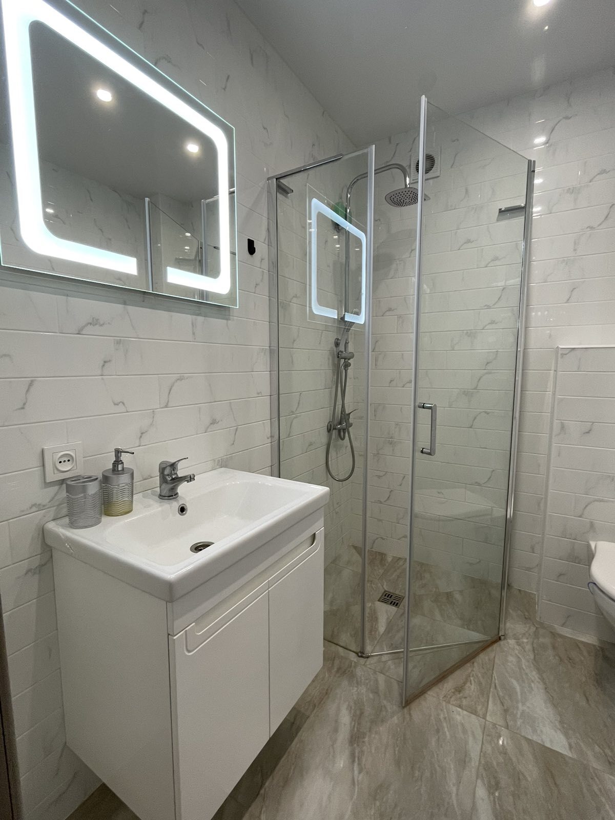 Аренда 2-комнатной квартиры 42 м², Титова ул., ул.17а