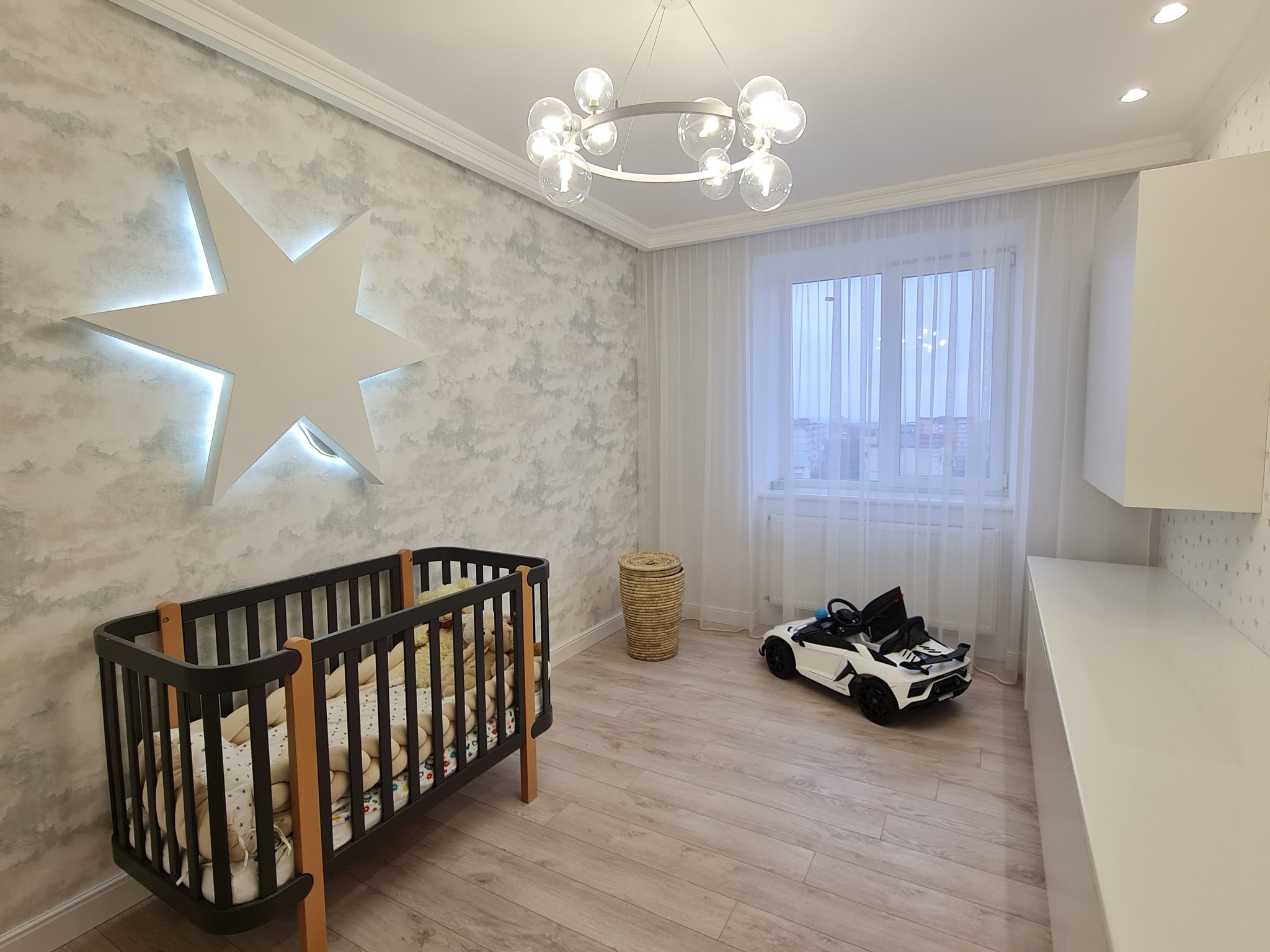 Продаж 3-кімнатної квартири 81.7 м², Миколи Мазура вул., 12