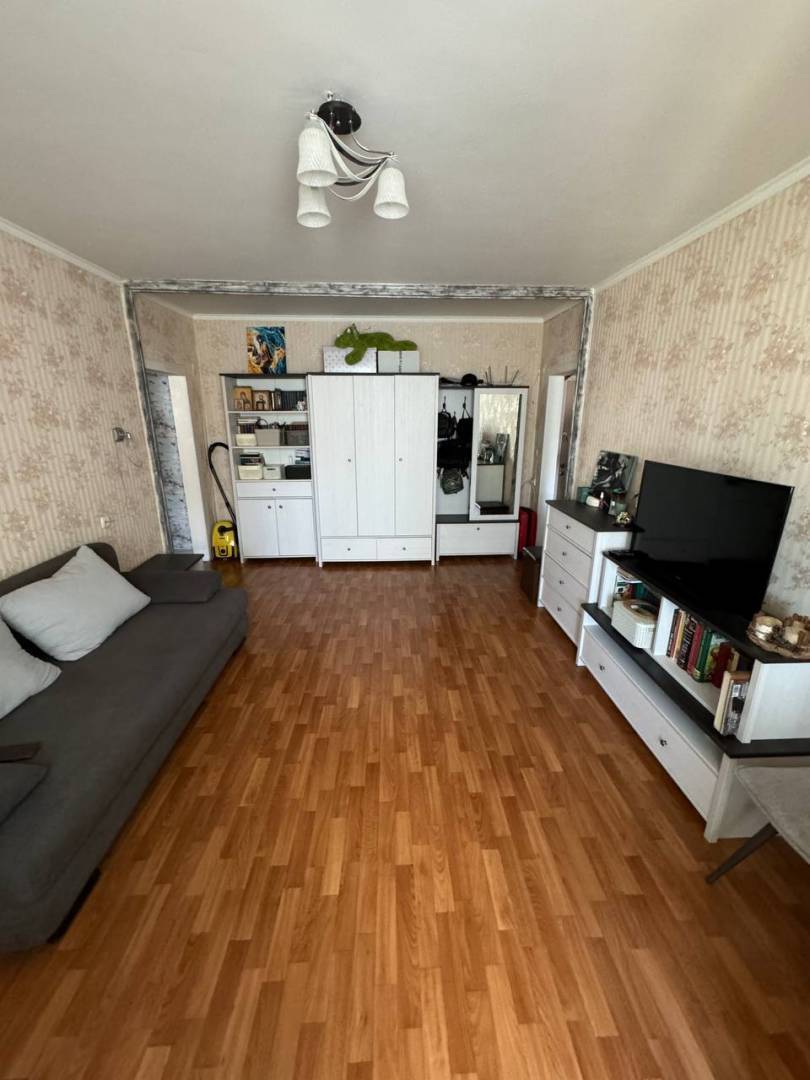 Продаж 2-кімнатної квартири 52.6 м², Французский бул.