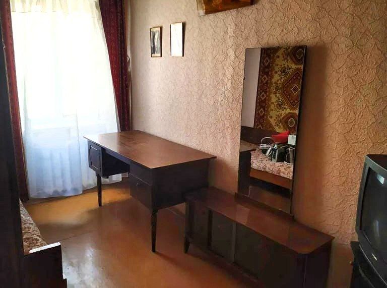 Продаж 4-кімнатної квартири 67.3 м², 1-а Набережна р. Стрілки вул.