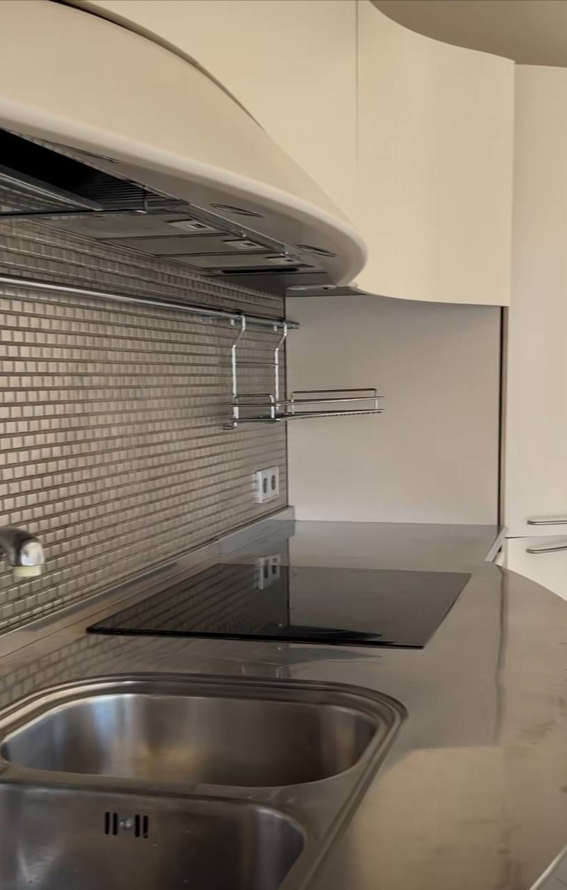 Продаж 2-кімнатної квартири 86 м², Володимира Вернадського вул.