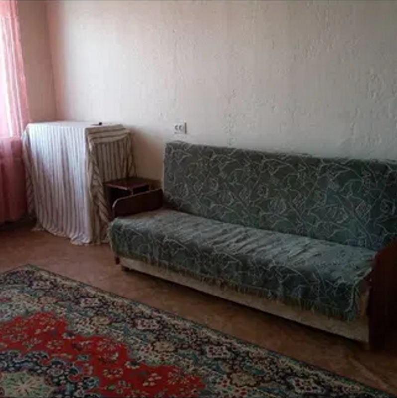 Оренда 1-кімнатної квартири 34 м², Генерала Бочарова вул.