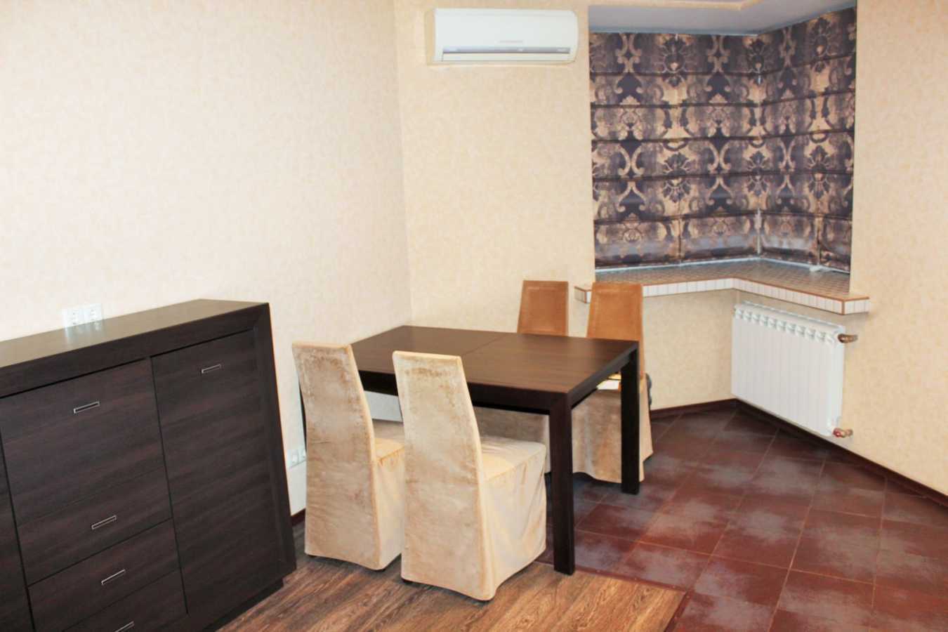 Продажа 1-комнатной квартиры 52.2 м², Николая Голего ул., 5