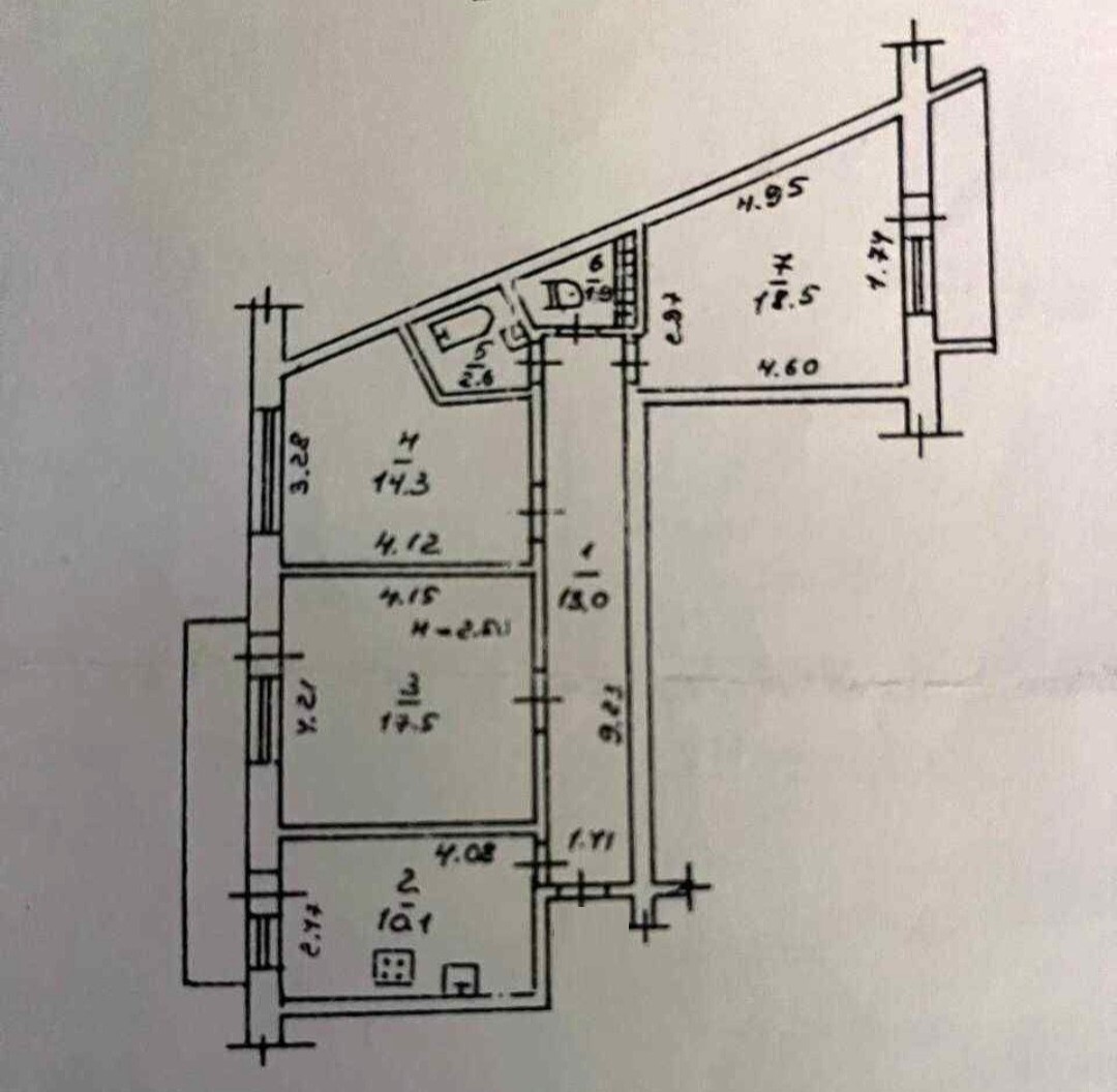 Продажа 3-комнатной квартиры 82 м², Добровольского просп.