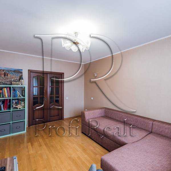 Продажа 2-комнатной квартиры 56 м², Василия Стуса ул., 27