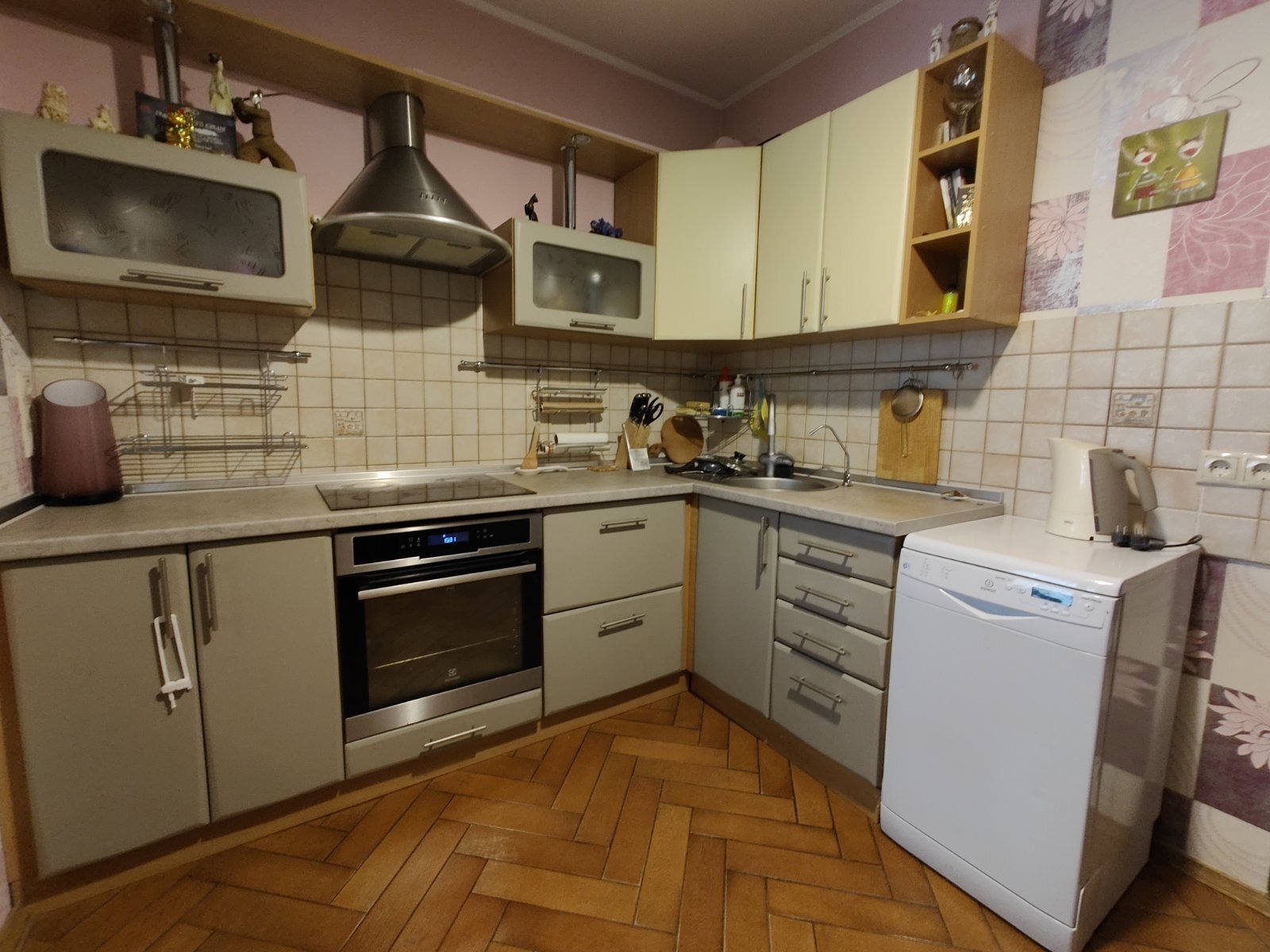 Продажа 3-комнатной квартиры 80 м², Харьковское шоссе, 180/21