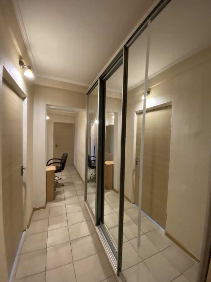 Продаж 3-кімнатної квартири 79.6 м², Андрія Головка вул., 31