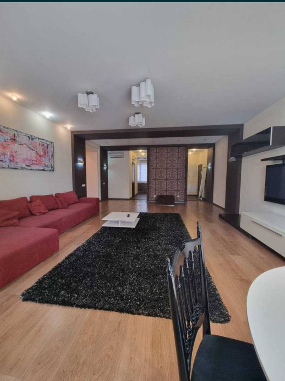 Продаж 4-кімнатної квартири 168 м², Кучеревського бул.