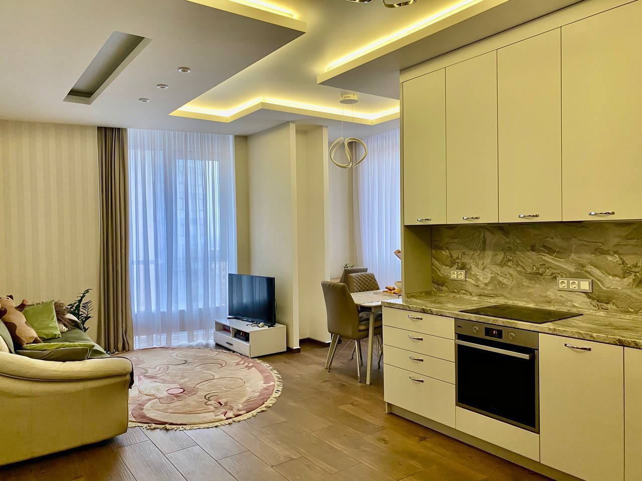 Продаж 2-кімнатної квартири 71 м², Сімферопольська вул.