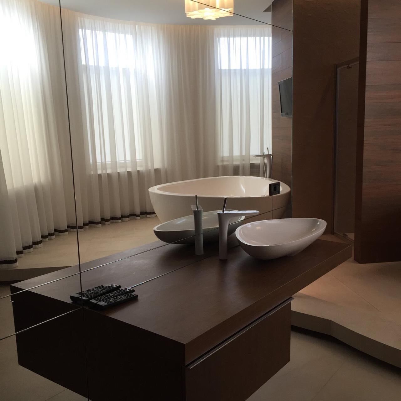 Аренда 3-комнатной квартиры 210 м², Французский бул., 2