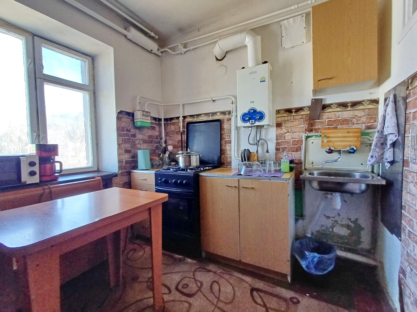Продаж 1-кімнатної квартири 32 м², Центральний бул., 20