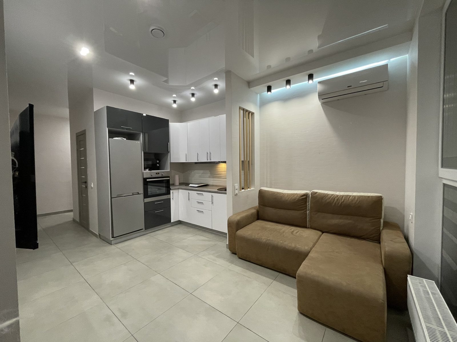 Аренда 2-комнатной квартиры 45 м², Звездный бул., 1Д