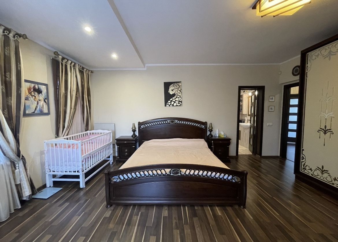 Аренда дома 230 м²