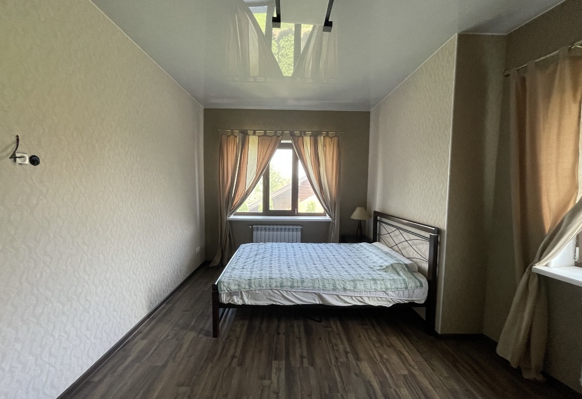Аренда дома 230 м²