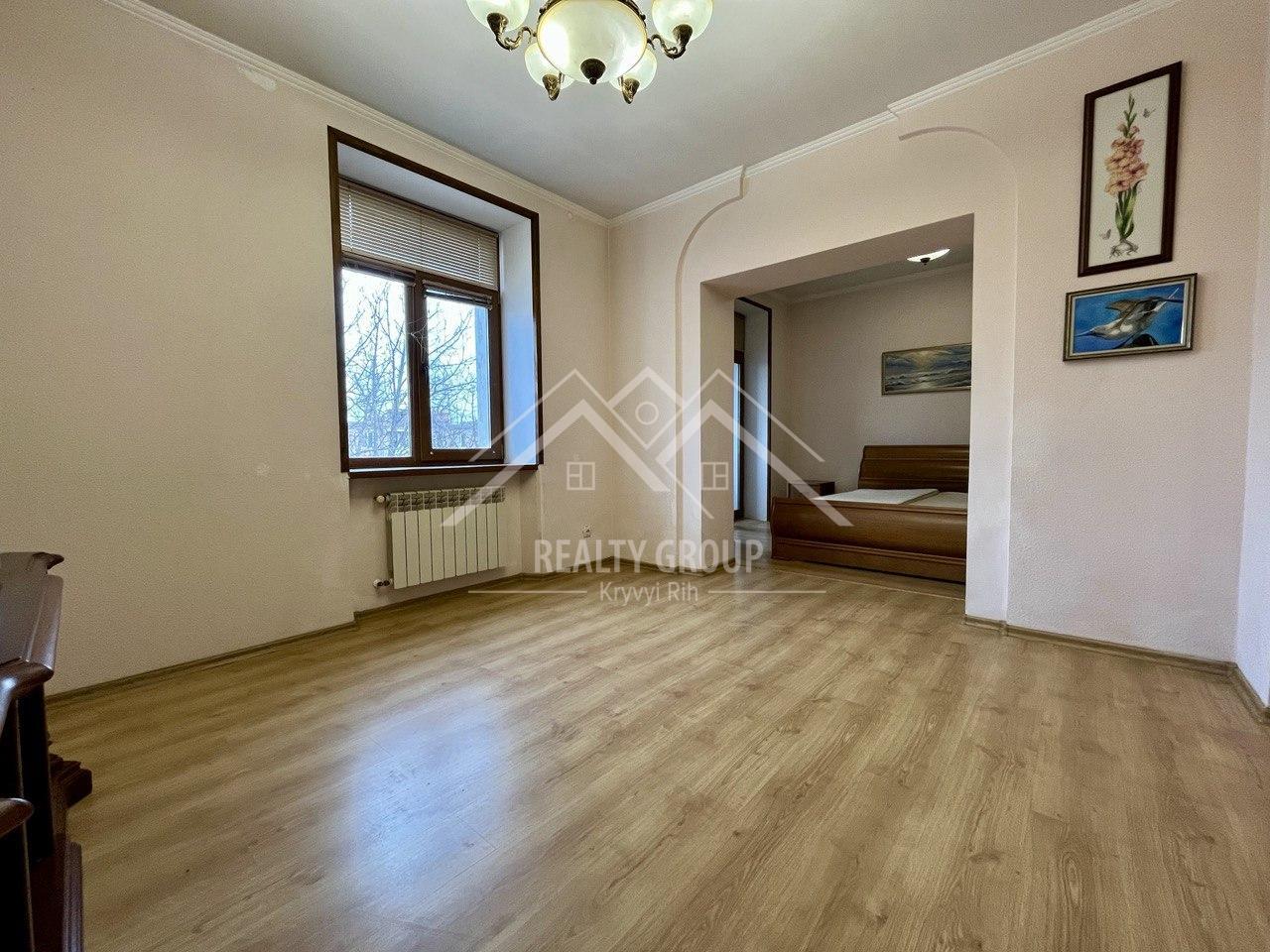 Продаж 3-кімнатної квартири 65 м², Ракитина 11