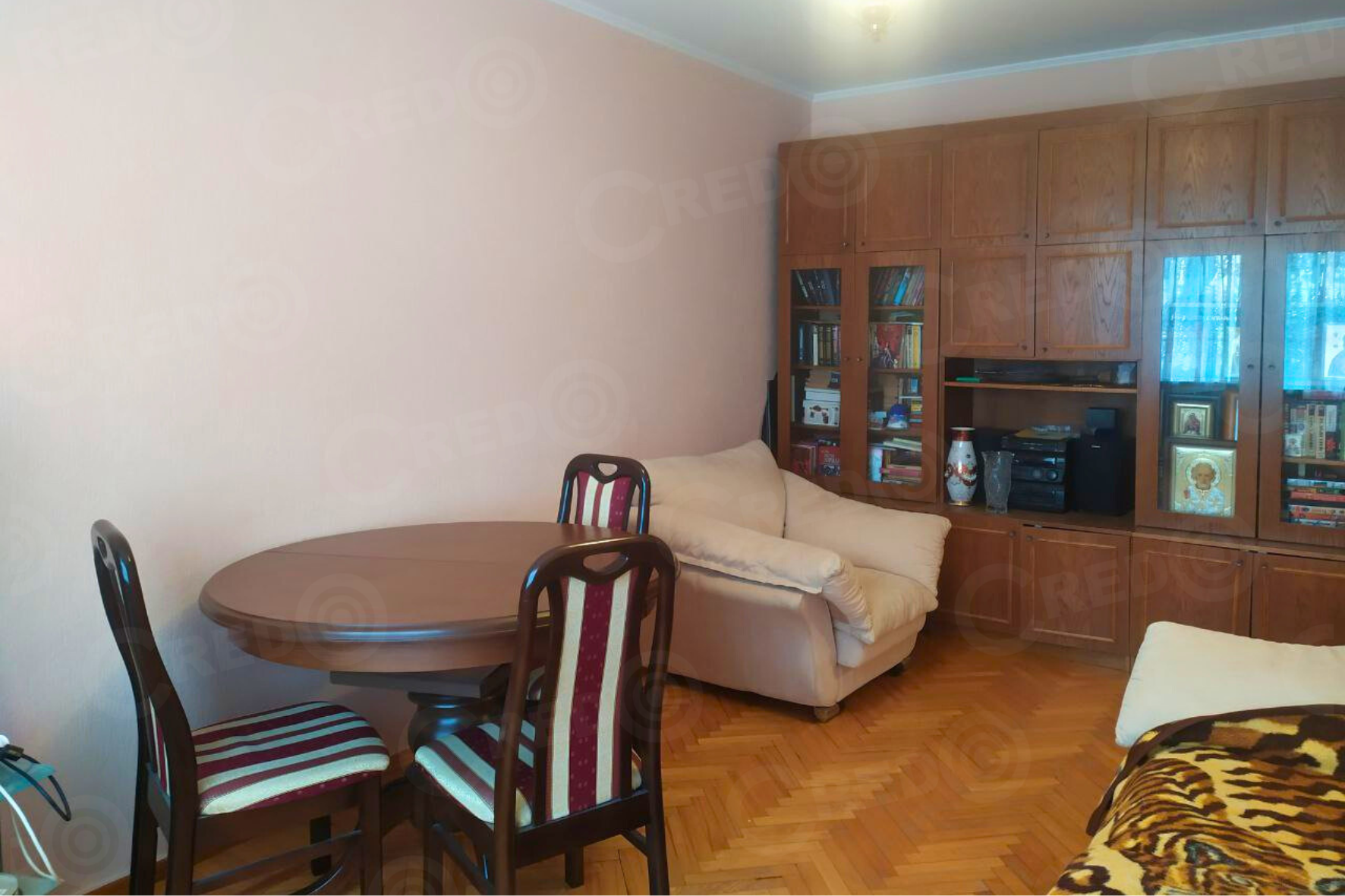 Продаж 4-кімнатної квартири 77.1 м², Спаська вул.