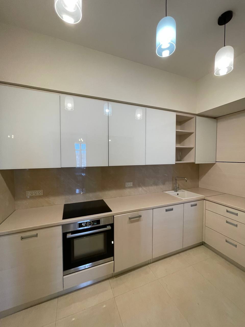 Аренда 3-комнатной квартиры 125 м², Французский бул., 2